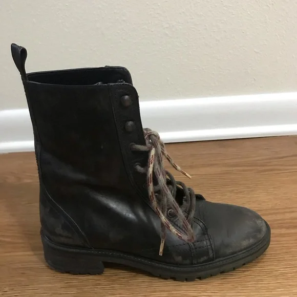 Zara distressed combat boot - Picture 3 of 9